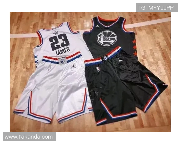 实况足球星空球衣推荐全解析 让你游戏中也能展现独特风格